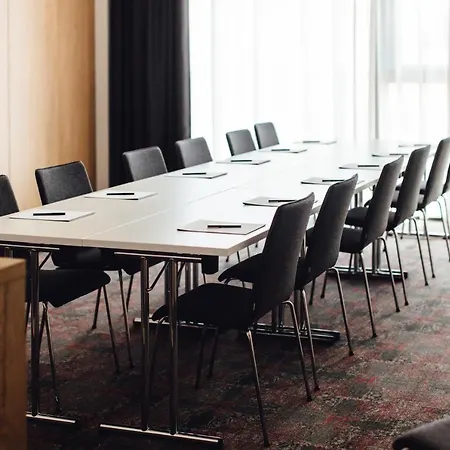 Edita فندق شايديغ