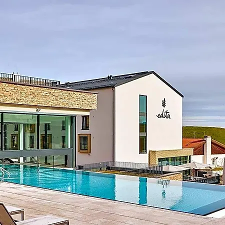 Edita Hotel