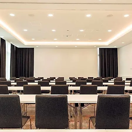 Hotel Edita 4*